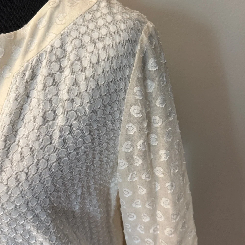 Tory Burch Ivory Swiss Dot Dress Size 8. Excellent condition. Side zipper .